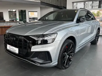 AUDI Q8 quat. competition plus 3.0TDI  S-Line Matrix