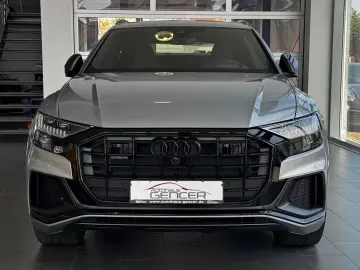 AUDI Q8 quat. competition plus 3.0TDI  S-Line Matrix