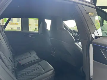 AUDI Q8 quat. competition plus 3.0TDI  S-Line Matrix