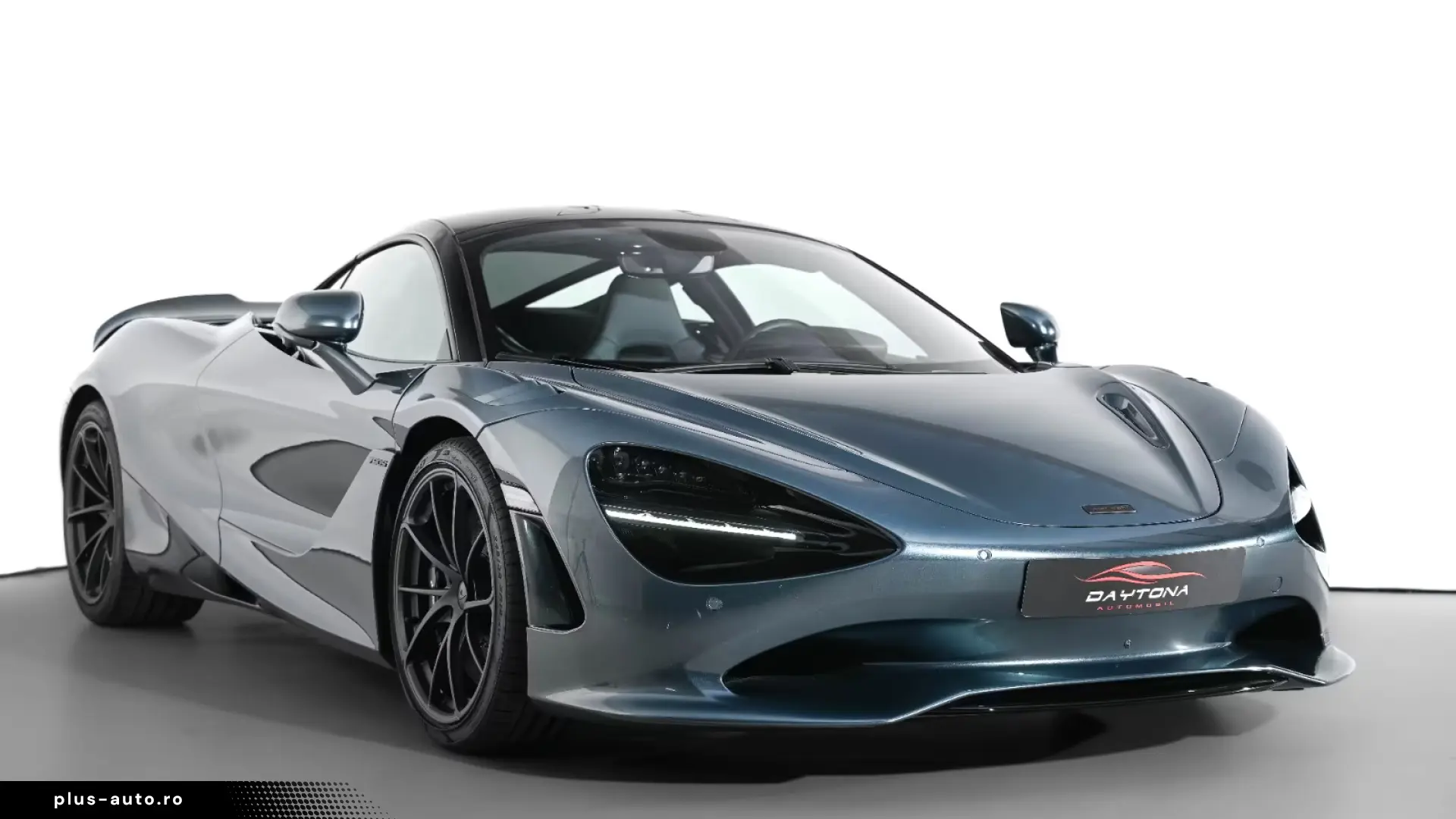 McLaren 750S   226 KM   TechLux   Carbon