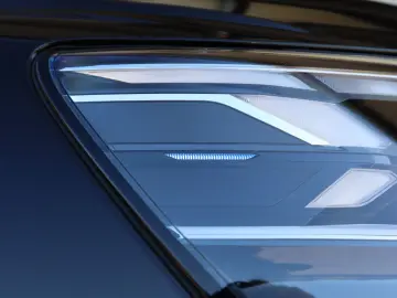 AUDI Q8 50 TDI qu FACELIFT BLACK-PAKET 2xS-Line VOLL