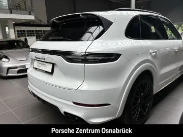 PORSCHE Cayenne GTS