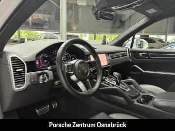 PORSCHE Cayenne GTS