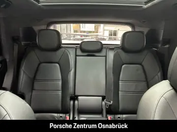 PORSCHE Cayenne GTS