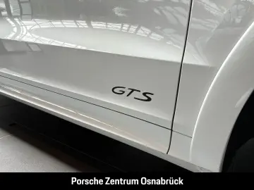 PORSCHE Cayenne GTS