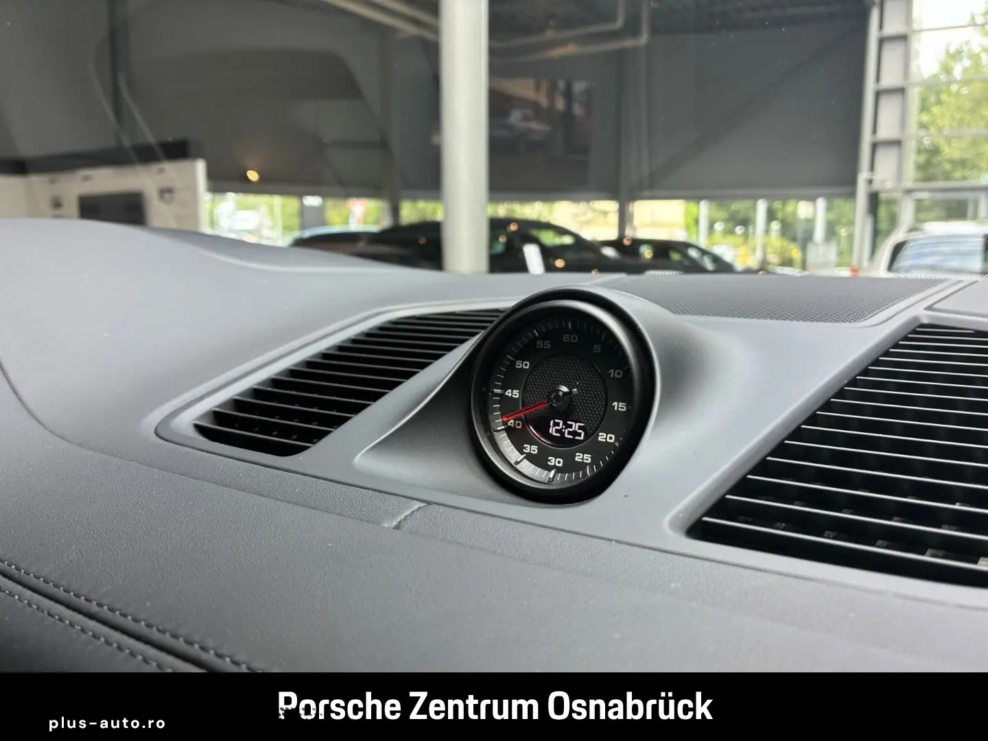 PORSCHE Cayenne GTS