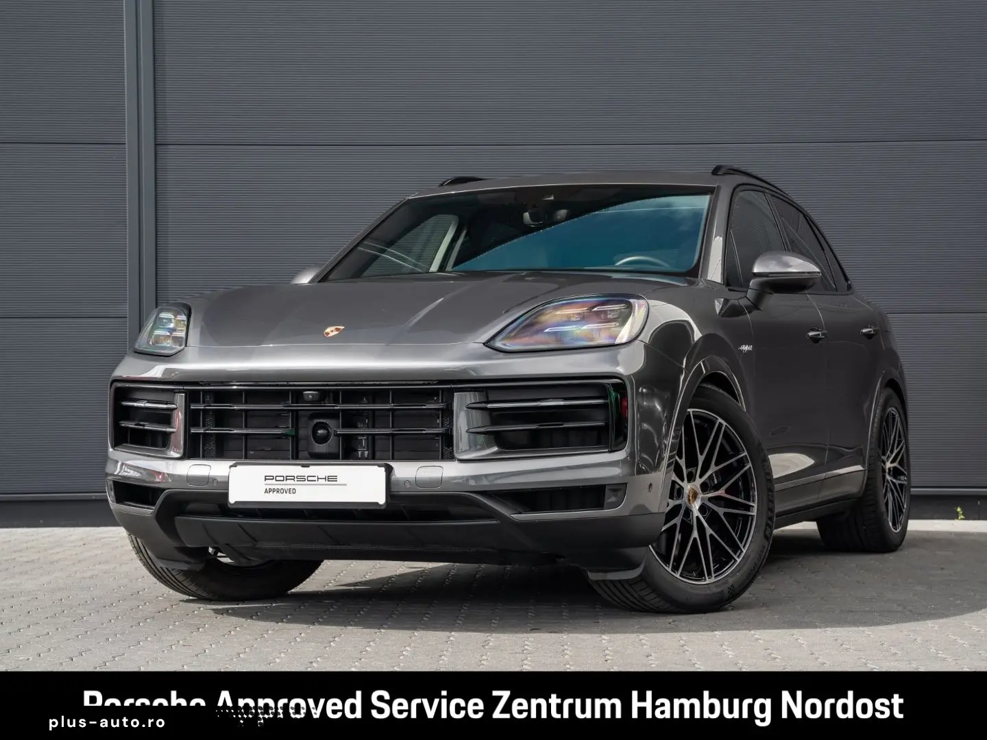 PORSCHE Cayenne E-Hybrid Panorama BOSE PASM InnoDrive