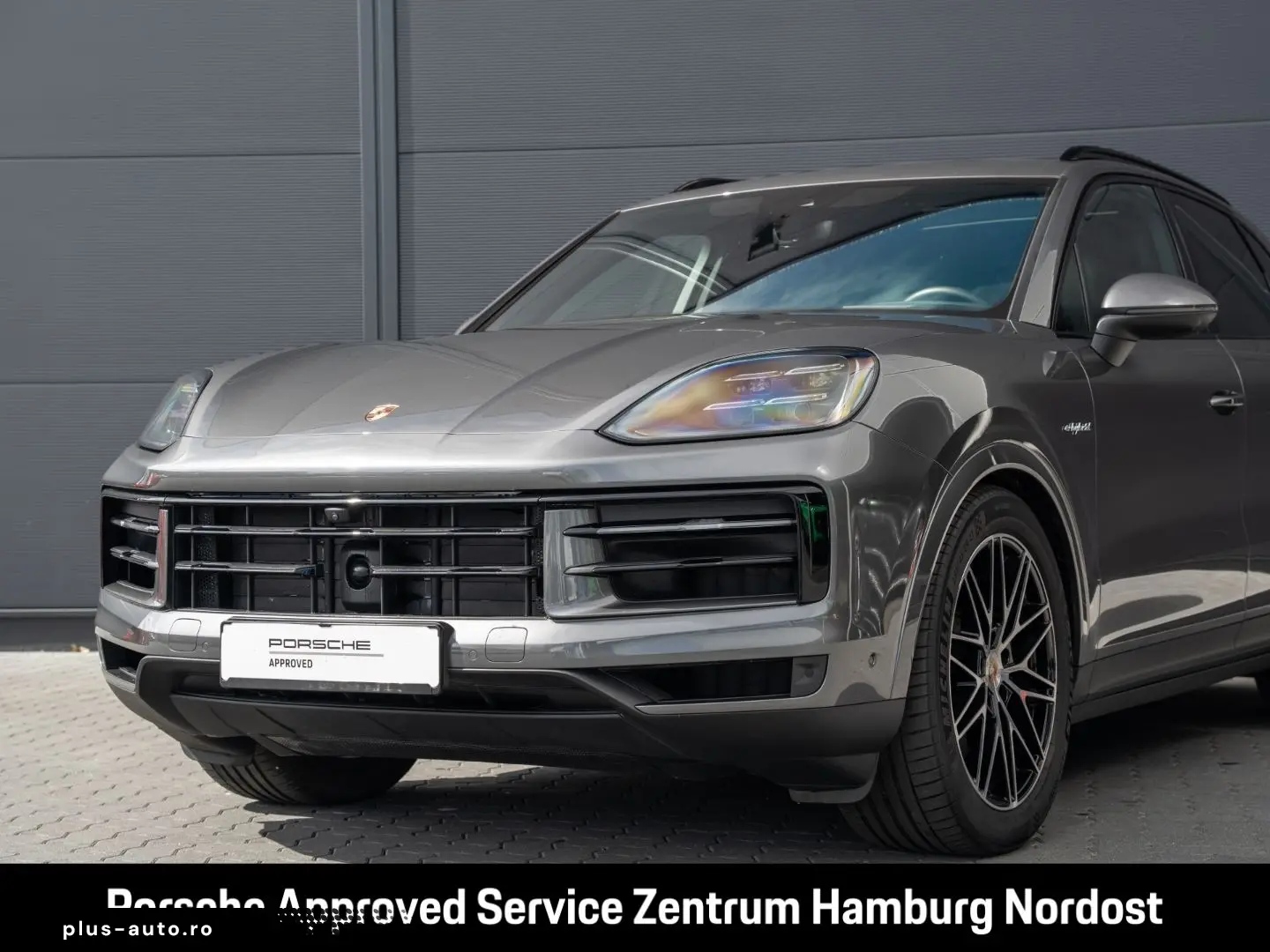 PORSCHE Cayenne E-Hybrid Panorama BOSE PASM InnoDrive