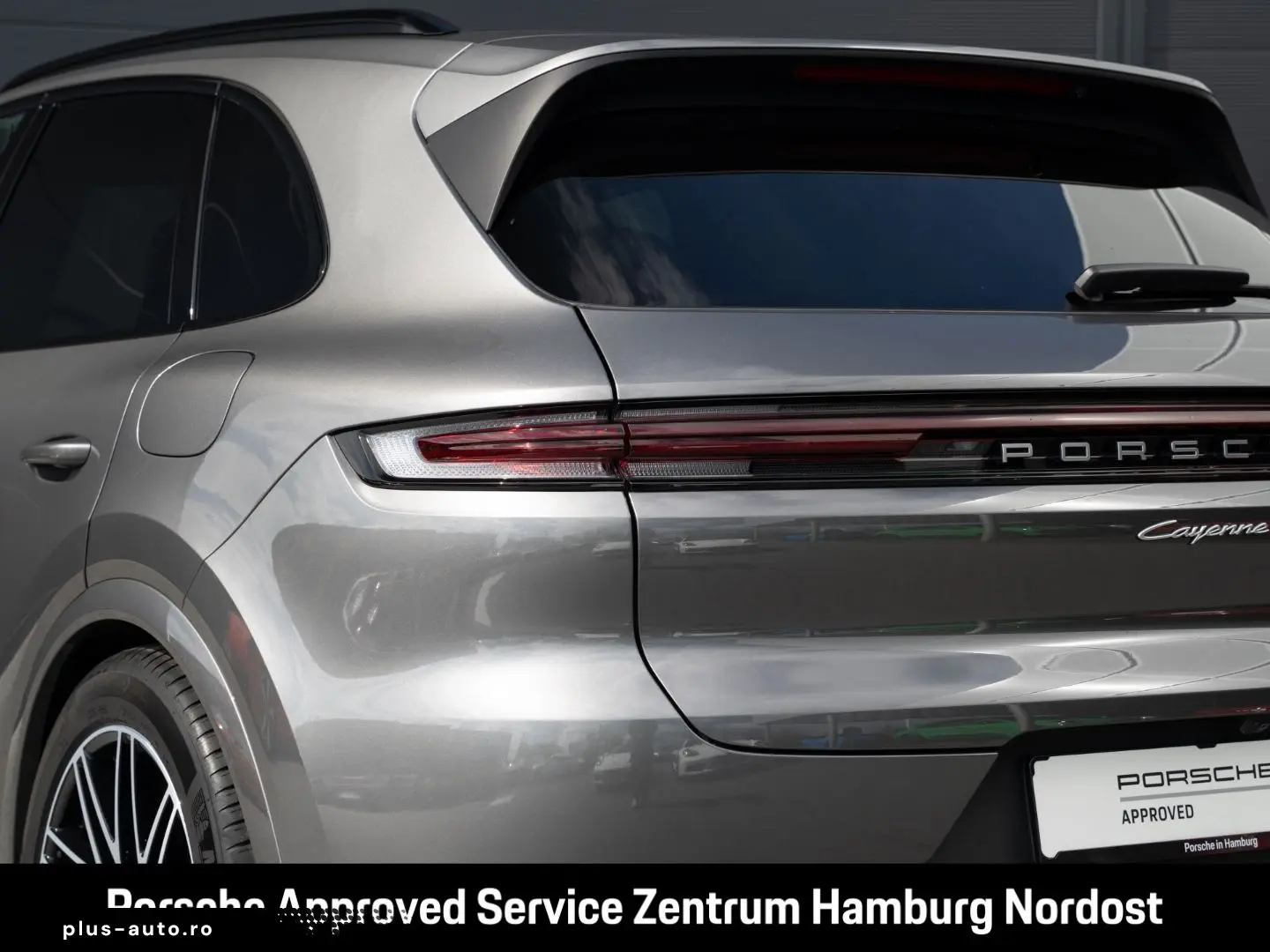 PORSCHE Cayenne E-Hybrid Panorama BOSE PASM InnoDrive