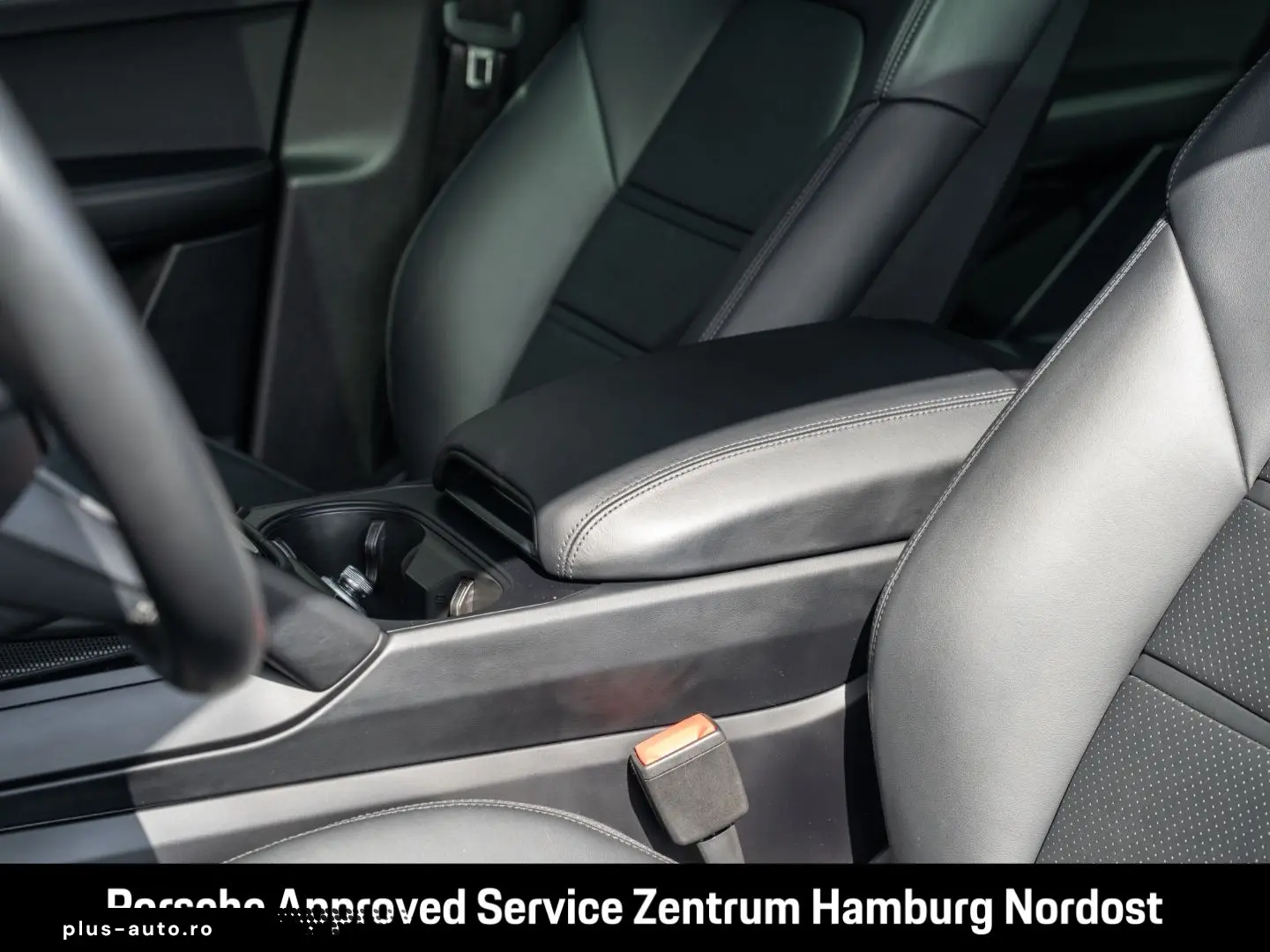 PORSCHE Cayenne E-Hybrid Panorama BOSE PASM InnoDrive