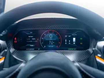 McLaren 750S Coupe Performance   Carbon   Sports Exhaust
