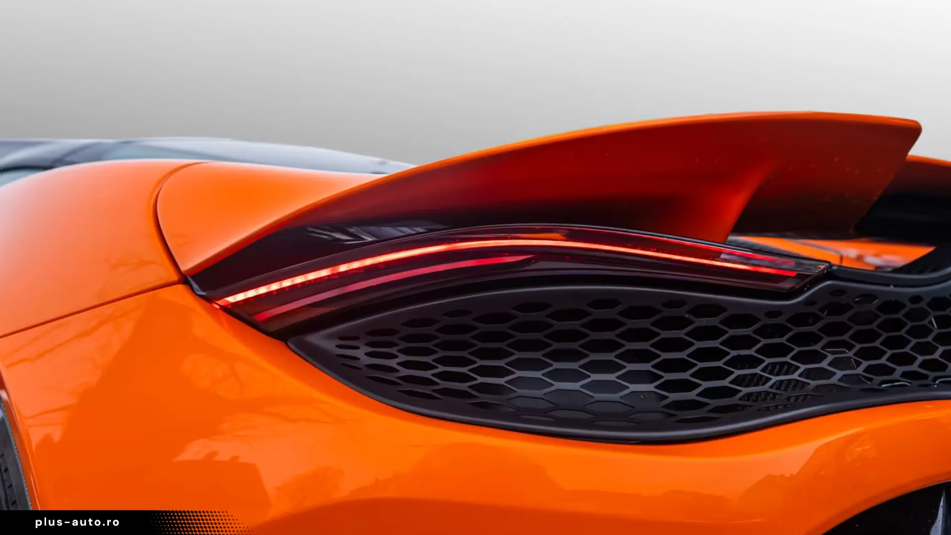McLaren 750S Coupe Performance   Carbon   Sports Exhaust