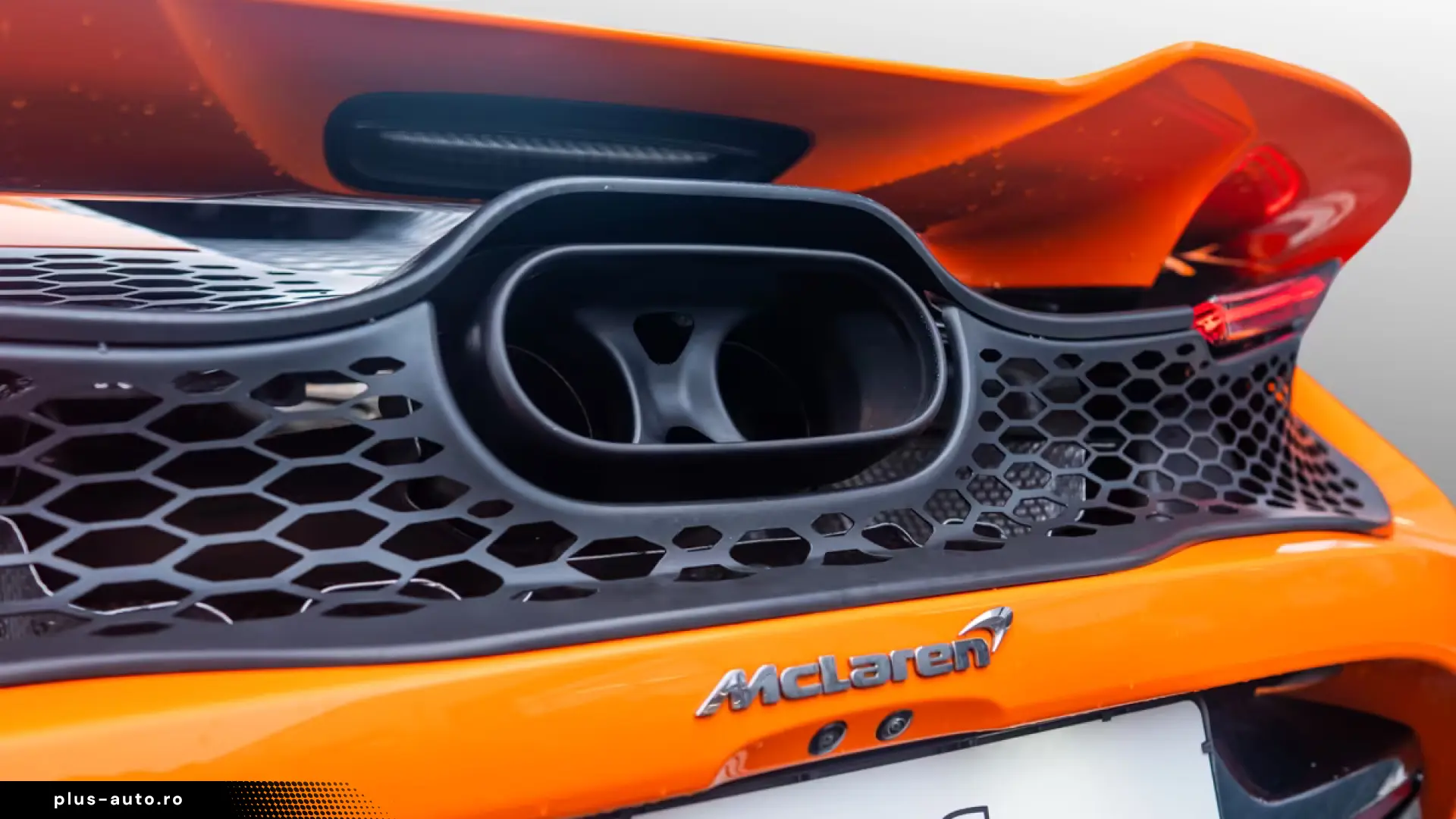 McLaren 750S Coupe Performance   Carbon   Sports Exhaust
