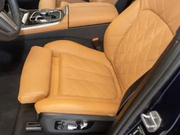 BMW X5 30dxDriveMSport AHK Navi HUD RFK eSitze Leder