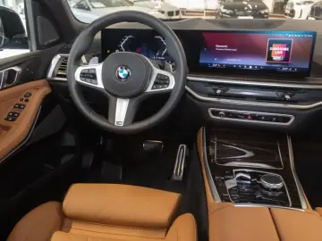 BMW X5 30dxDriveMSport AHK Navi HUD RFK eSitze Leder
