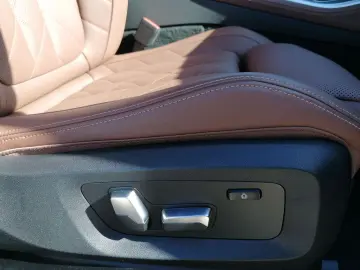 BMW X5 xDrive30d M Sport HUD AHK DAProf H K Kamera