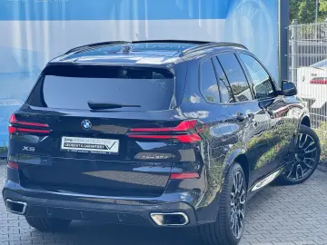 BMW X5 xDrive30d M Sport AHK PANO 2-Achs-Luft StHzg
