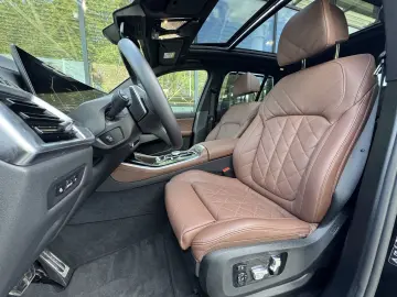 BMW X5 xDrive30d M Sport AHK PANO 2-Achs-Luft StHzg