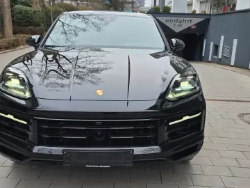 PORSCHE CayenneCoupe  Mod26 Pano AHK HUD SpoSi18Wege