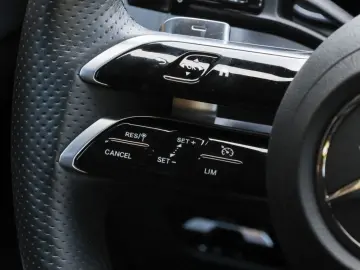 MERCEDES-BENZ GLC 220 d 4M AMG-Sport DIGITAL Ambi Ka…