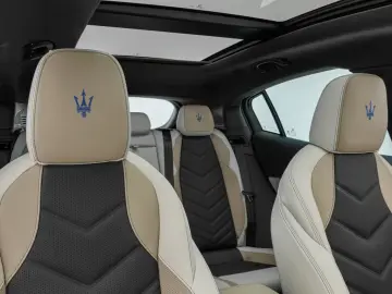 Maserati Grecale Trofeo FUORISERIE