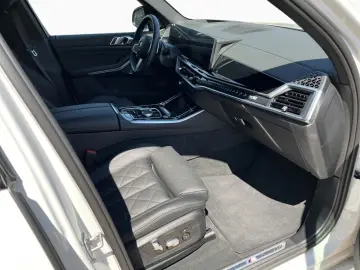 BMW X5 xDr30d MSpo IcGlow SoftClose 360 AuxHeat VentilatedS