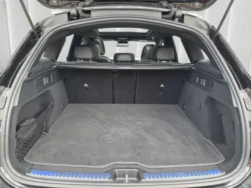 MERCEDES-BENZ GLC 300 d AMG Edition Night Pano Burm …