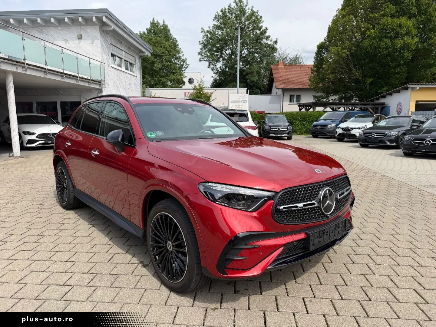 MERCEDES-BENZ GLC 300e 4Matic AMG Distr Night Burm M&hellip;