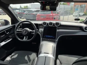 MERCEDES-BENZ GLC 300e 4Matic AMG Distr Night Burm M…