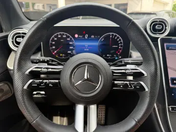 MERCEDES-BENZ GLC 300e 4Matic AMG Distr Night Burm M…