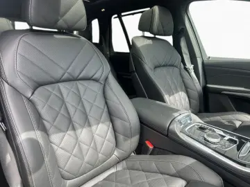 BMW X5 xDr30d MSpo SkyLounge SoftClose Ventil 360 IcGlow