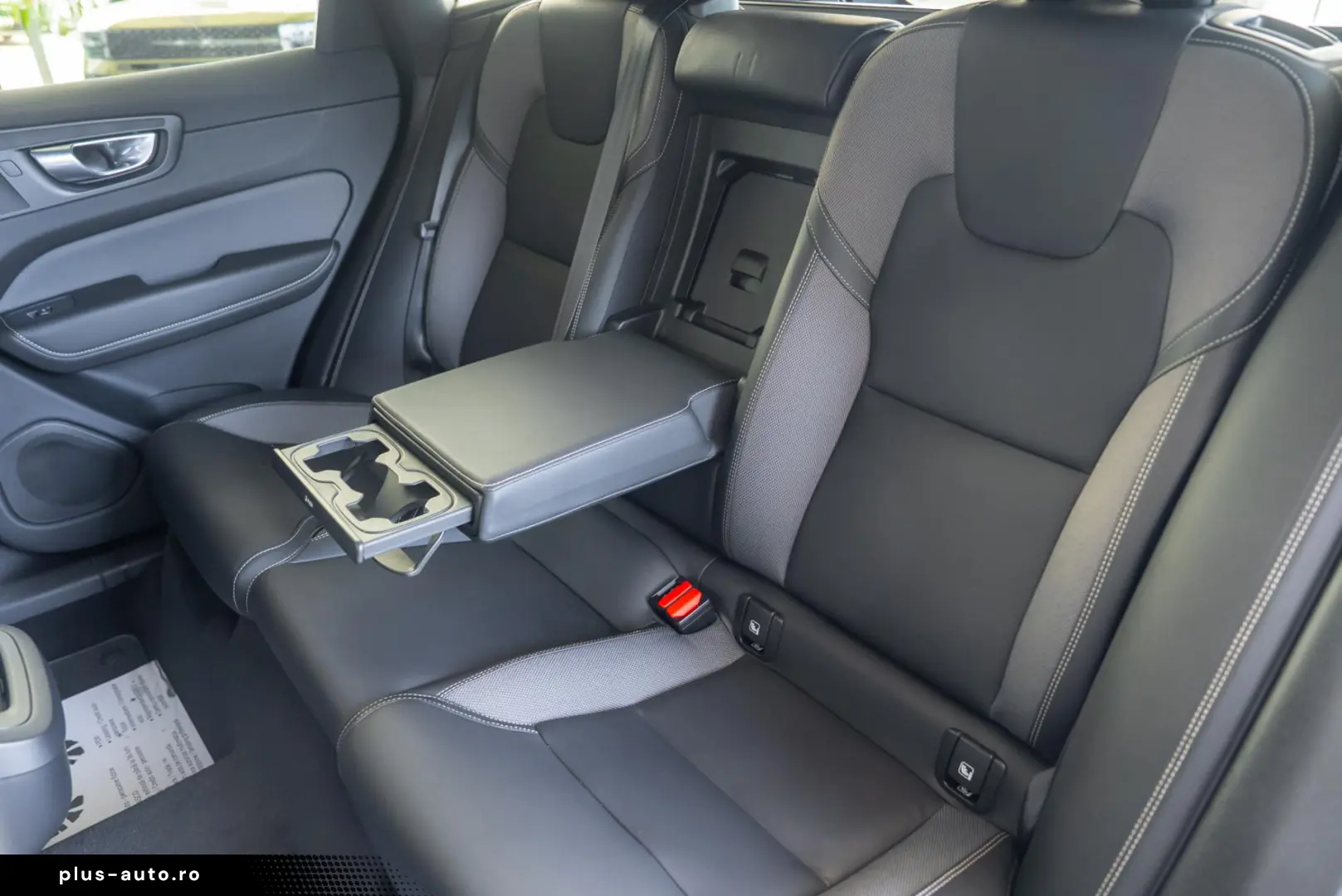 Volvo XC 60 B4 AWD Geartronic  R Design