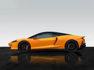 McLaren GT   McLaren Orange   Premium Pack