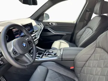 BMW X5 xDr 30d MSport SkyLounge SoftClose IconGlow Ventil