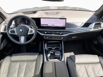 BMW X5 xDr 30d MSport SkyLounge SoftClose IconGlow Ventil
