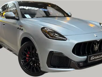 Maserati Grecale Trofeo Sonderlack Wartungspaket