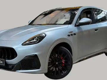 Maserati Grecale Trofeo Sonderlack Wartungspaket
