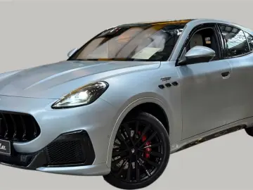 Maserati Grecale Trofeo Sonderlack Wartungspaket