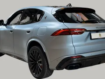 Maserati Grecale Trofeo Sonderlack Wartungspaket