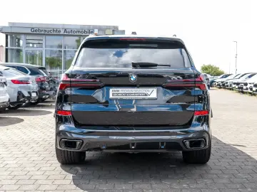 BMW X5 xDr30d MSpo Pro Merino IconicGlow 360 GestureControl