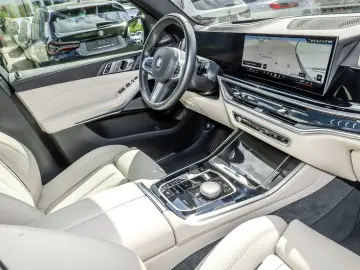 BMW X5 xDr30d MSpo Pro Merino IconicGlow 360 GestureControl