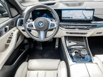 BMW X5 xDr30d MSpo Pro Merino IconicGlow 360 GestureControl