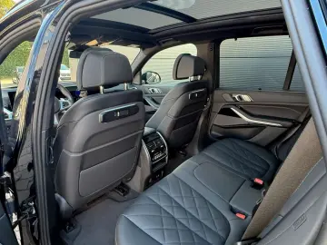 BMW X5 xdr30d MSpo SoftClose IcoGlow Ventilation 360