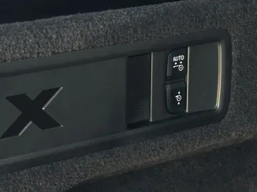 BMW X5 xdr30d MSpo SoftClose IcoGlow Ventilation 360