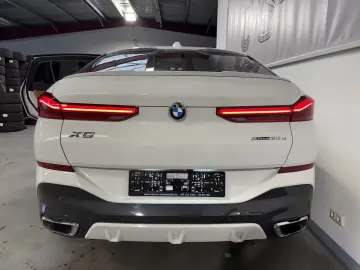 BMW X6 30 d xDr. M Sport PANO INNOV ICONIC HUD