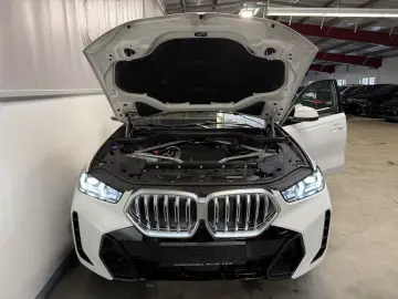 BMW X6 30 d xDr. M Sport PANO INNOV ICONIC HUD
