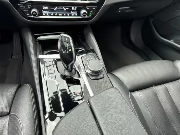 BMW 530i Lim. Luxury