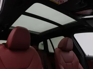 BMW X3 xD20i M Sport HiFi Kamera DAB Panorama 20Zoll