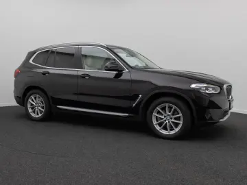 BMW X3 xD20d Kamera DAB H K Leder Sportsitz 18Zoll