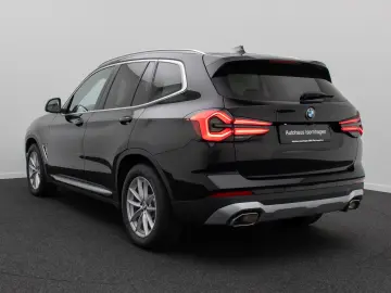 BMW X3 xD20d Kamera DAB H K Leder Sportsitz 18Zoll
